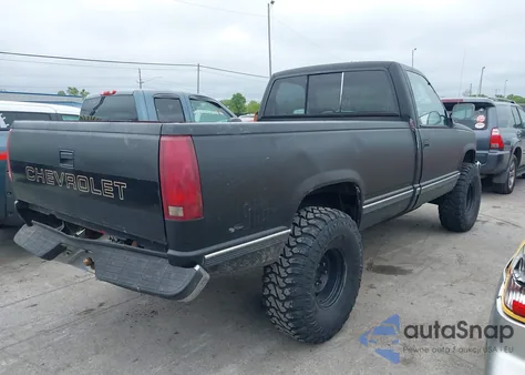 1991 Chevrolet Gmt-400 K1500 z USA, uszkodzony, nr VIN 1GCDK14K2ME130643